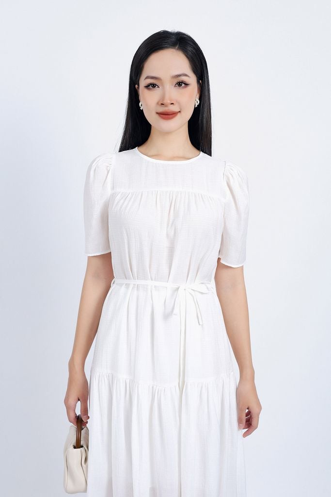 FDC35083 - Đầm công sở vải tơ dáng suông dài cổ tròn tay bồng nhẹ thân váy xếp tầng tạo kiểu kèm dây đai - PANTIO
