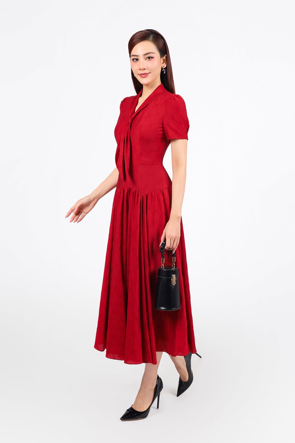 FDC35338 - Đầm công sở vải thô mỏng cổ phối vạt tạo kiểu eo xếp nhún tạo xoè khoá thân sau - PANTIO