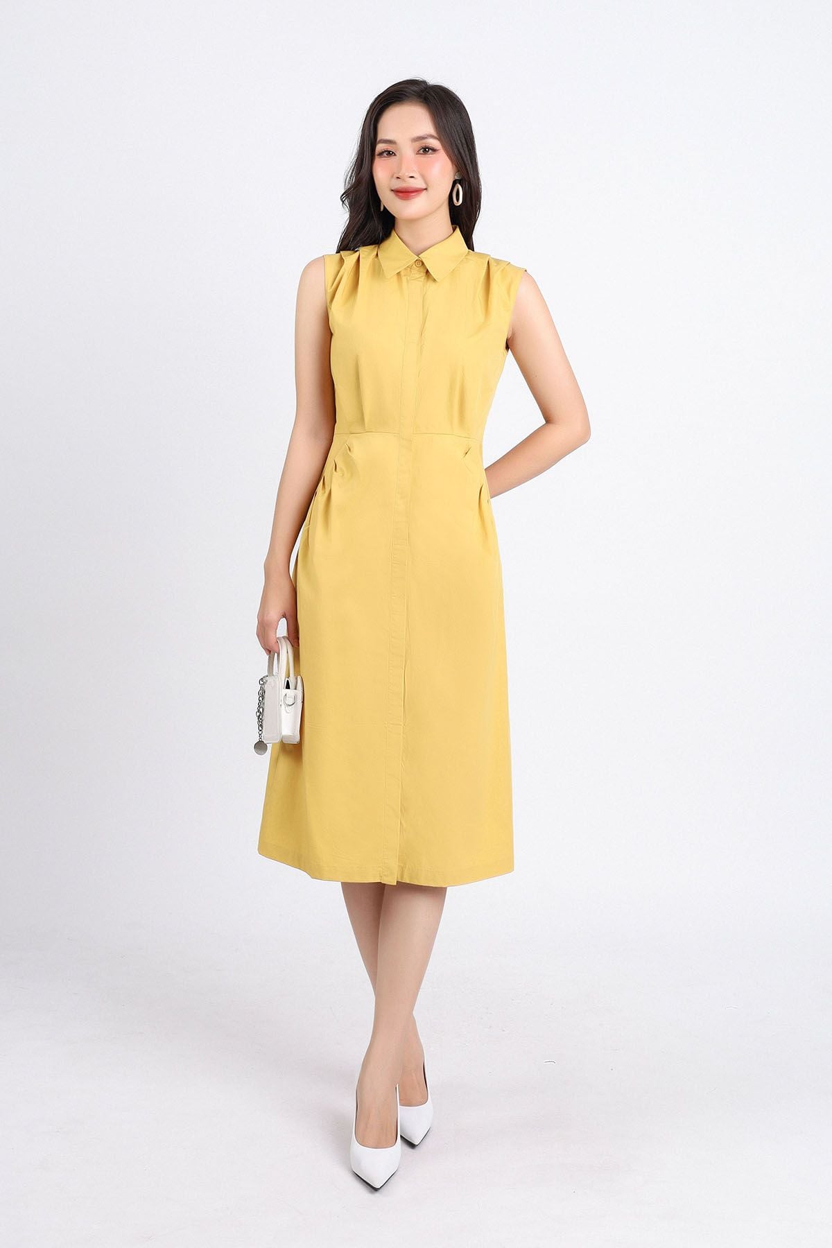 FDC55100 - Đầm công sở vải thô hai lớp lót habutai dáng chữ A cổ đức vai xếp ly tạo kiểu thân cài khuy - PANTIO