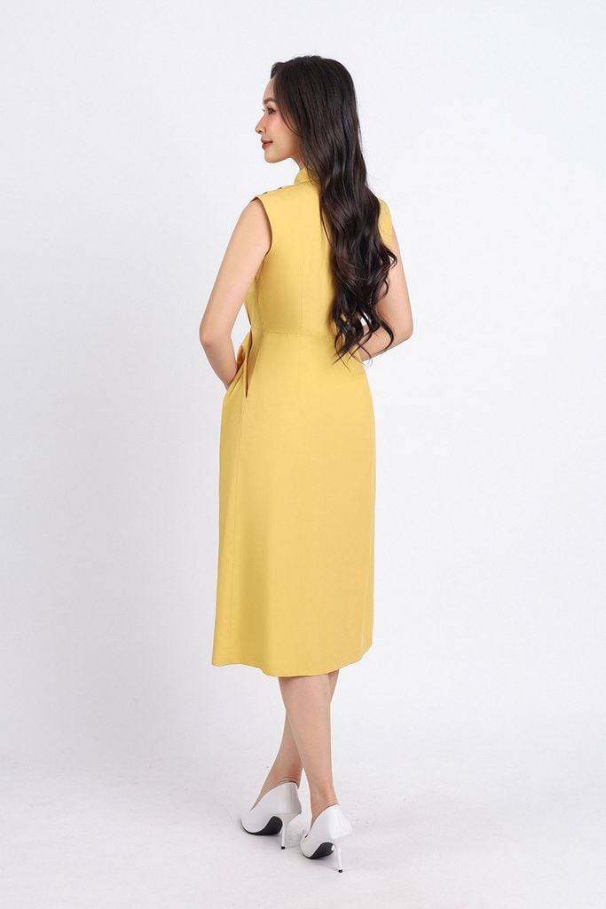 FDC55100 - Đầm công sở vải thô hai lớp lót habutai dáng chữ A cổ đức vai xếp ly tạo kiểu thân cài khuy - PANTIO