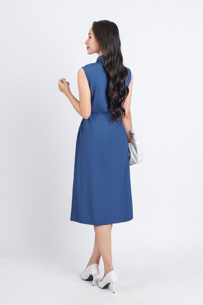 FDC55100 - Đầm công sở vải thô hai lớp lót habutai dáng chữ A cổ đức vai xếp ly tạo kiểu thân cài khuy - PANTIO