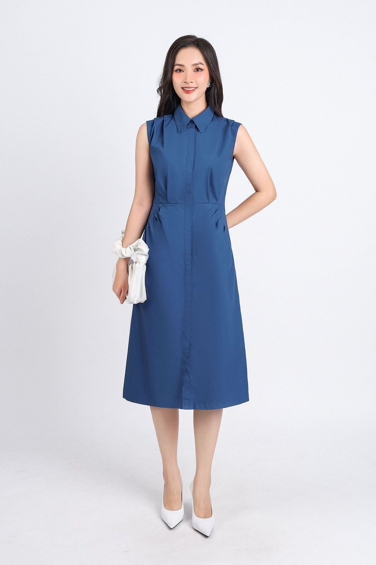FDC55100 - Đầm công sở vải thô hai lớp lót habutai dáng chữ A cổ đức vai xếp ly tạo kiểu thân cài khuy - PANTIO