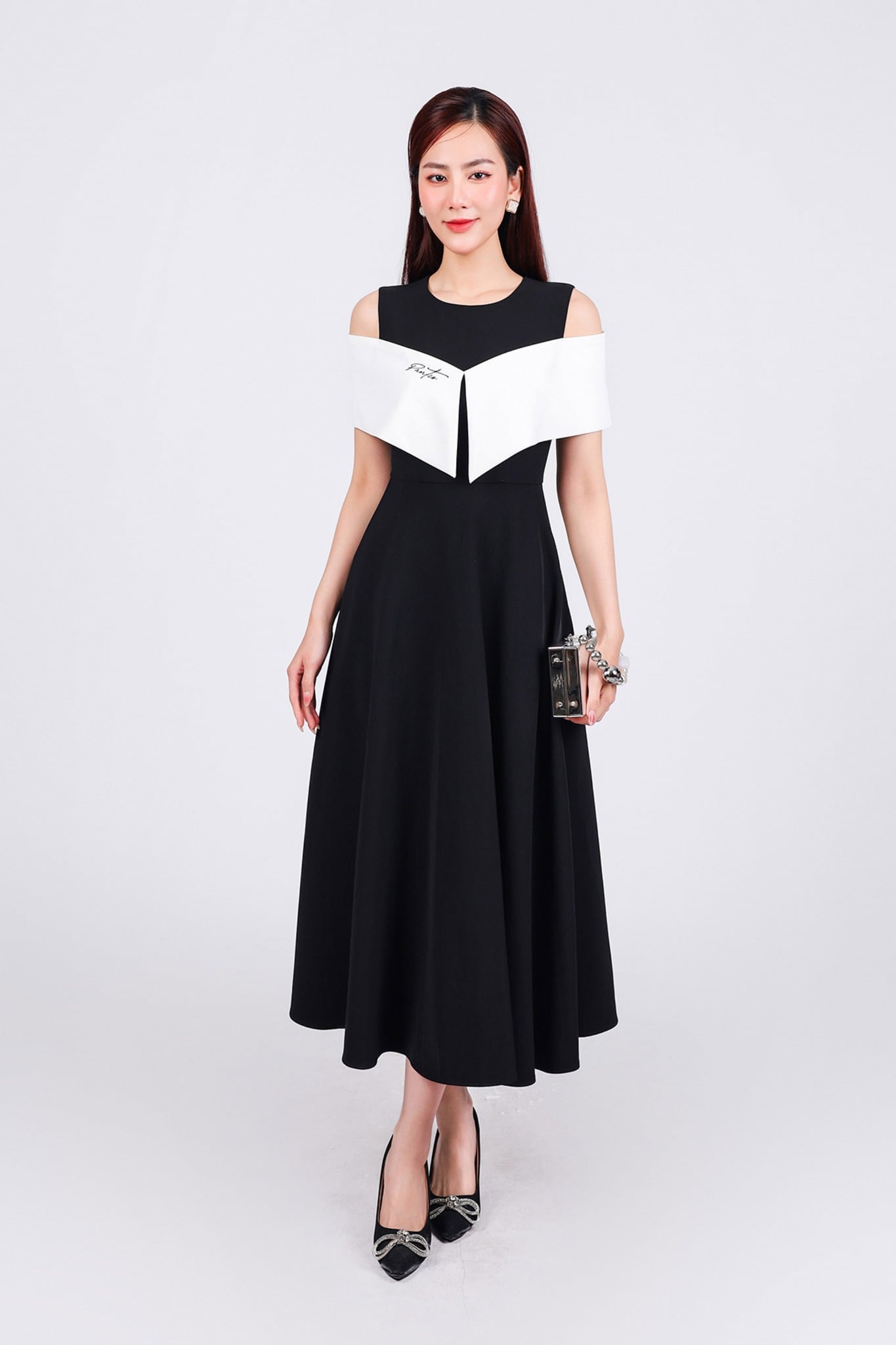 FDC55159 - Đầm công sở vải thô dáng A cổ tròn vai phối vạt choàng vai tạo kiểu khóa thân sau - PANTIO