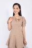 FDC73535 - Đầm công sở vải dạ dáng xòe cổ tròn tay phồng chân váy xếp bèo tầng kèm hoa cài áo - PANTIO