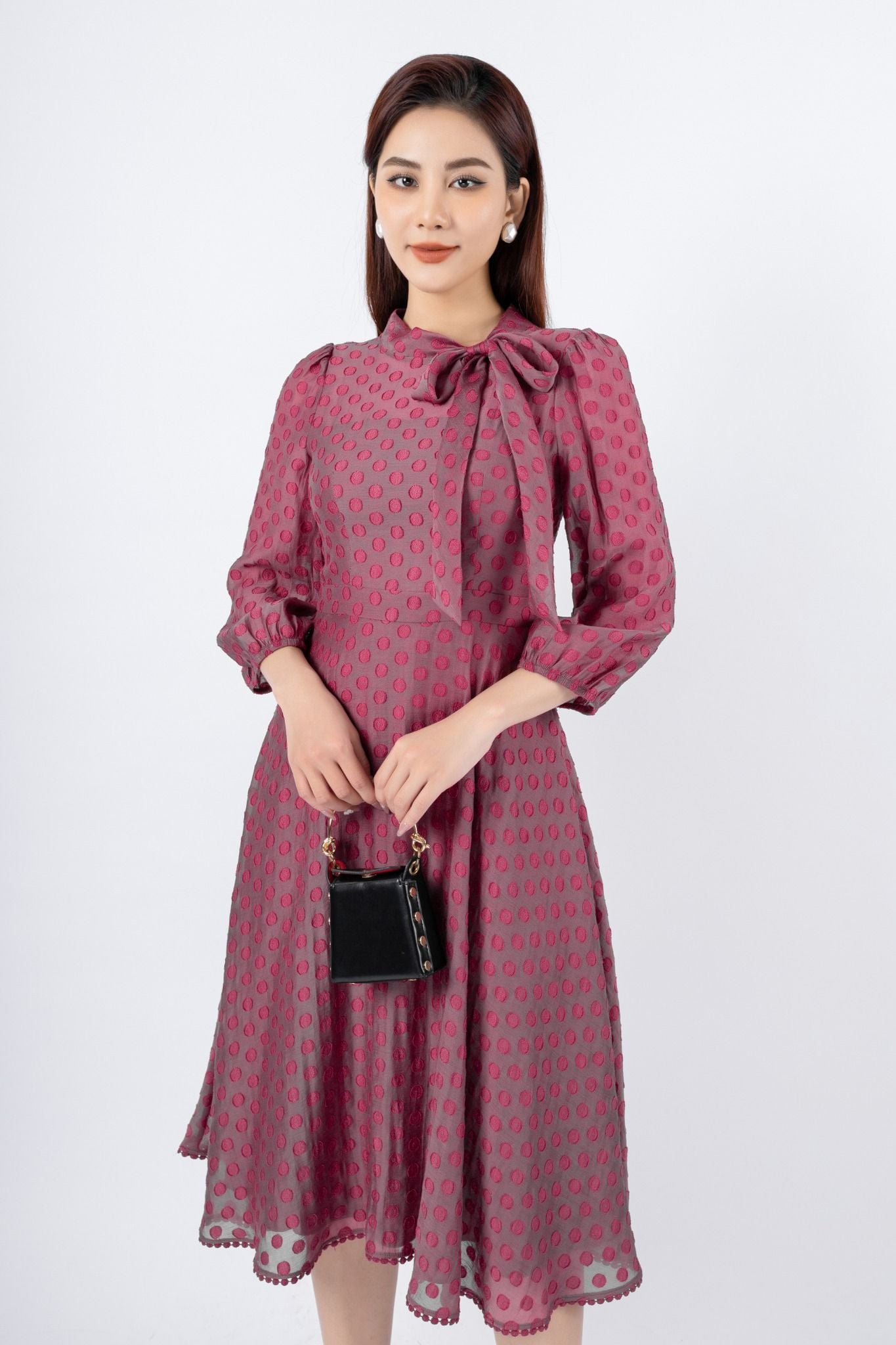 FDC73952 - Đầm công sở vải tơ dáng Xoè có lót vải habutai cổ kiểu phối nơ tay bồng nhẹ khóa thân sau - PANTIO