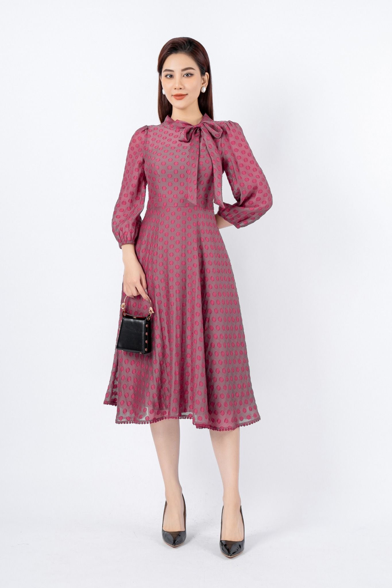 FDC73952 - Đầm công sở vải tơ dáng Xoè có lót vải habutai cổ kiểu phối nơ tay bồng nhẹ khóa thân sau - PANTIO