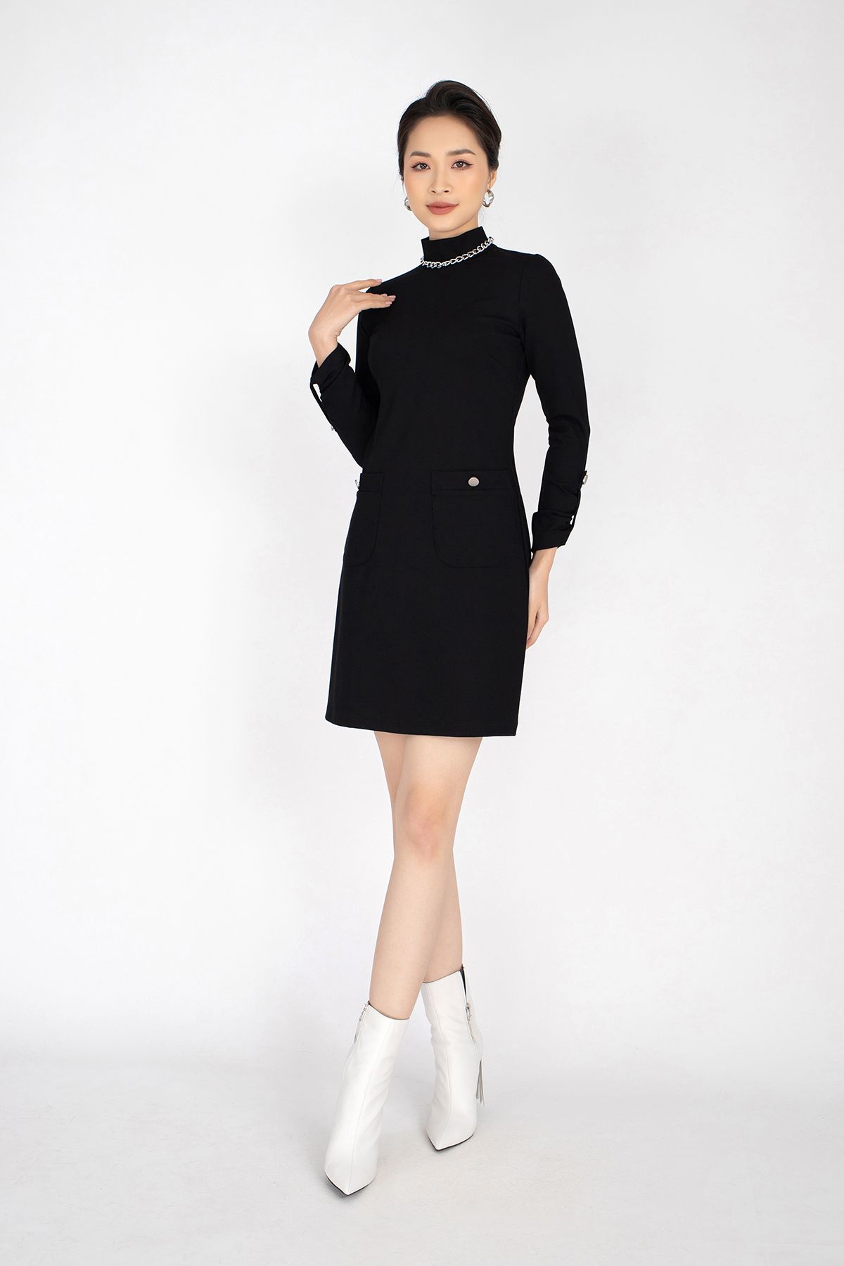 Đầm công sở chất liệu vài cotton cao cổ dài tay túi hộp FDC93275 - PANTIO