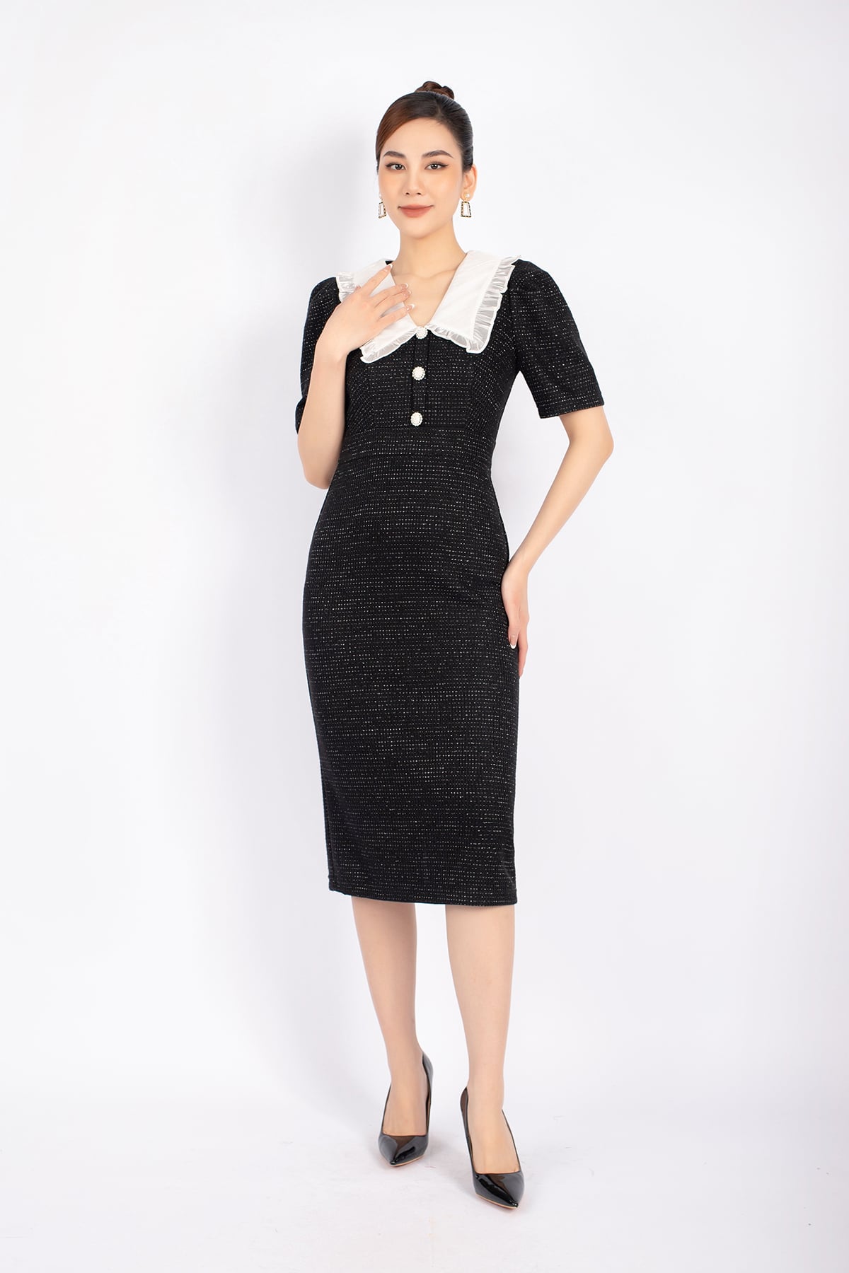 FDC93552 - Đầm công sở vải dạ len dáng ôm cổ kiểu phối vải khác tạo kiểu thân đính khuy trang trí khóa thân sau - PANTIO