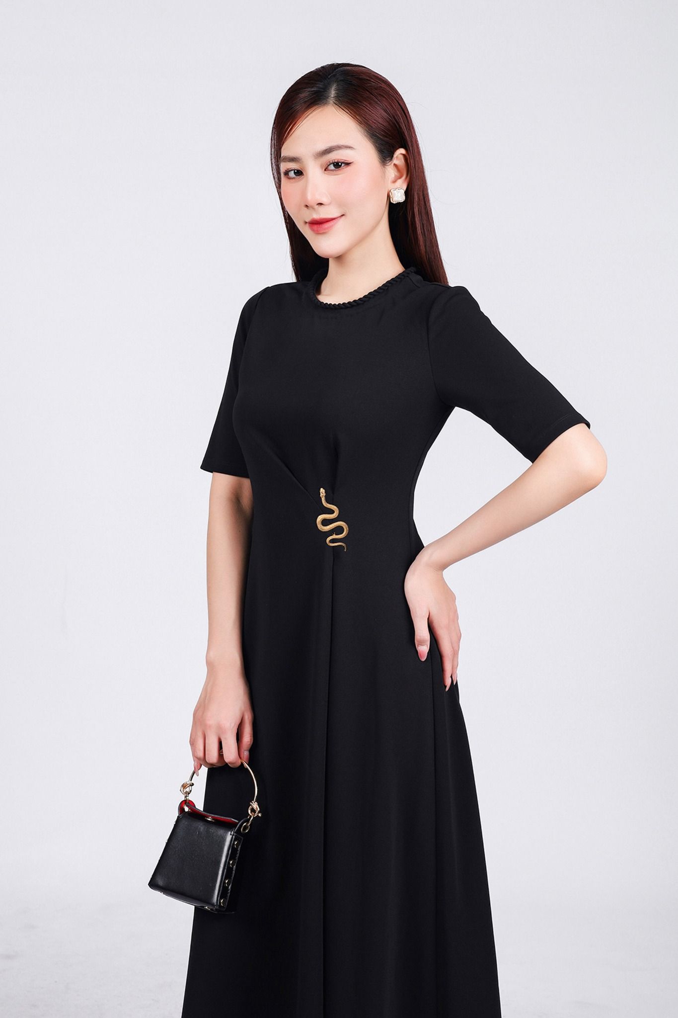 FDD9130 - Đầm dệt kim vải cotton cao cấp dáng ôm cổ tròn tay lỡ eo nhún tạo kiểu khoá thân sau - PANTIO