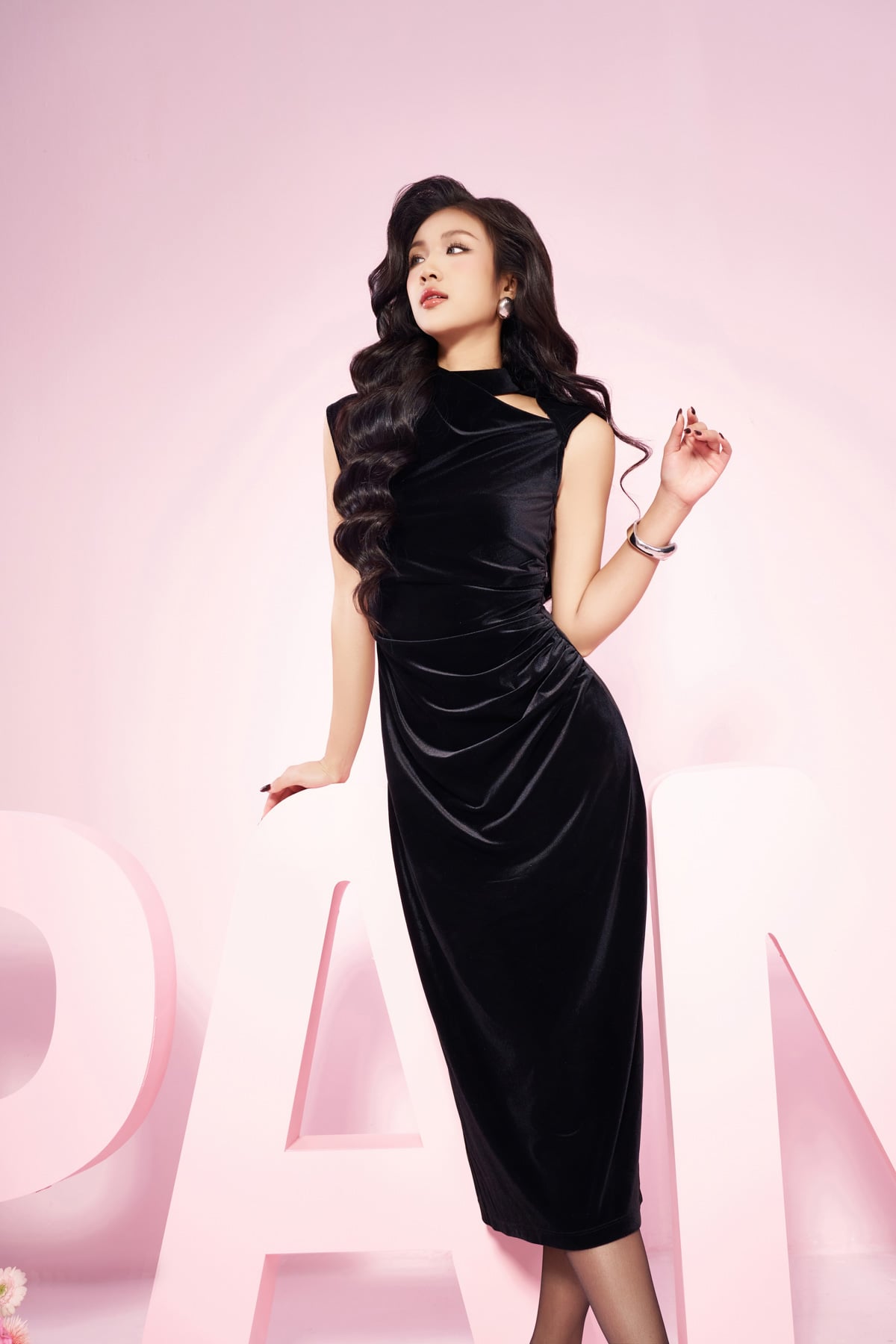 FDD9146 - Đầm nhung dáng ôm cao cấp cổ tròn thân váy nhún ôm tạo kiểu - PANTIO