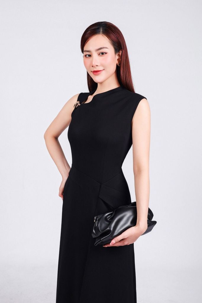 FDD9147 - Đầm dệt kim vải cotton dáng ôm co giãn cổ kiểu vạt lệch phối khuy kim loại cao cấp khóa thân sau - PANTIO