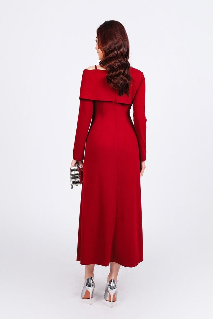 FDD9148 - Đầm dệt kim vải cotton dáng suông cổ kiểu lệch vai tay dài vai đính đá kim loại thời trang - PANTIO