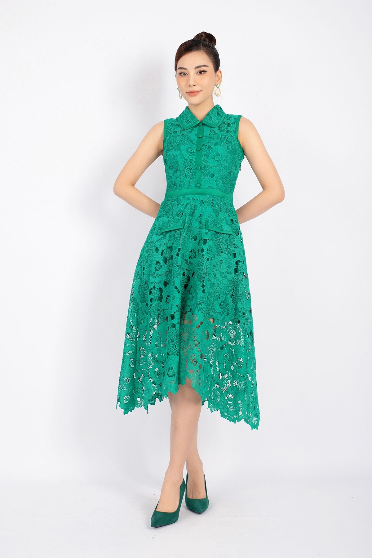 FDH1368 - Đầm dự tiệc vải ren dáng xòe đuôi cá cổ đức phối nẹp đính khuy khóa sườn - PANTIO