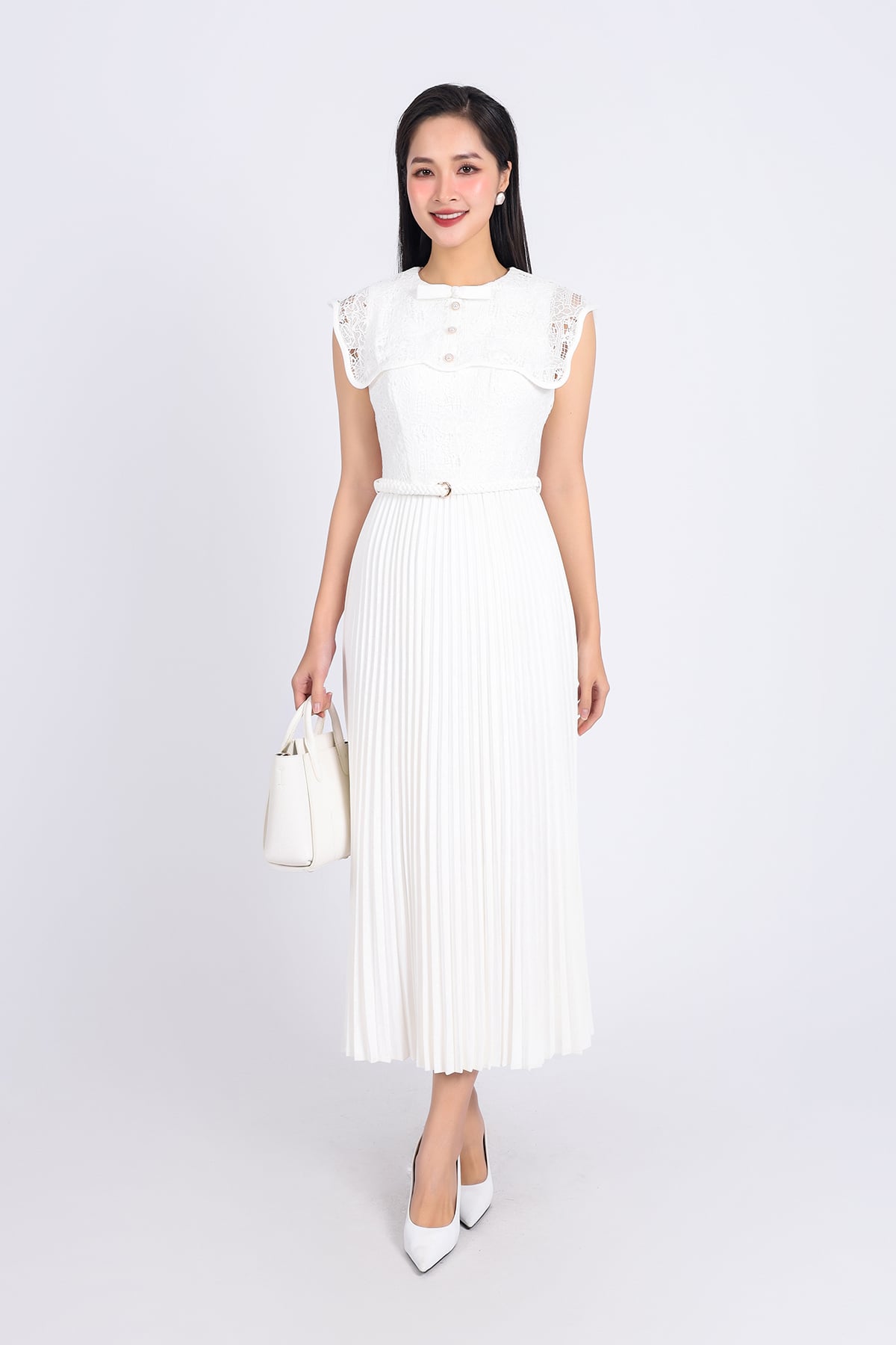 FDH3501 - Đầm dạ hội vải tuytsi cao cấp dáng suông dài cổ tròn phối ren hoa thân váy xếp ly kèm dây đai thắt eo - PANTIO