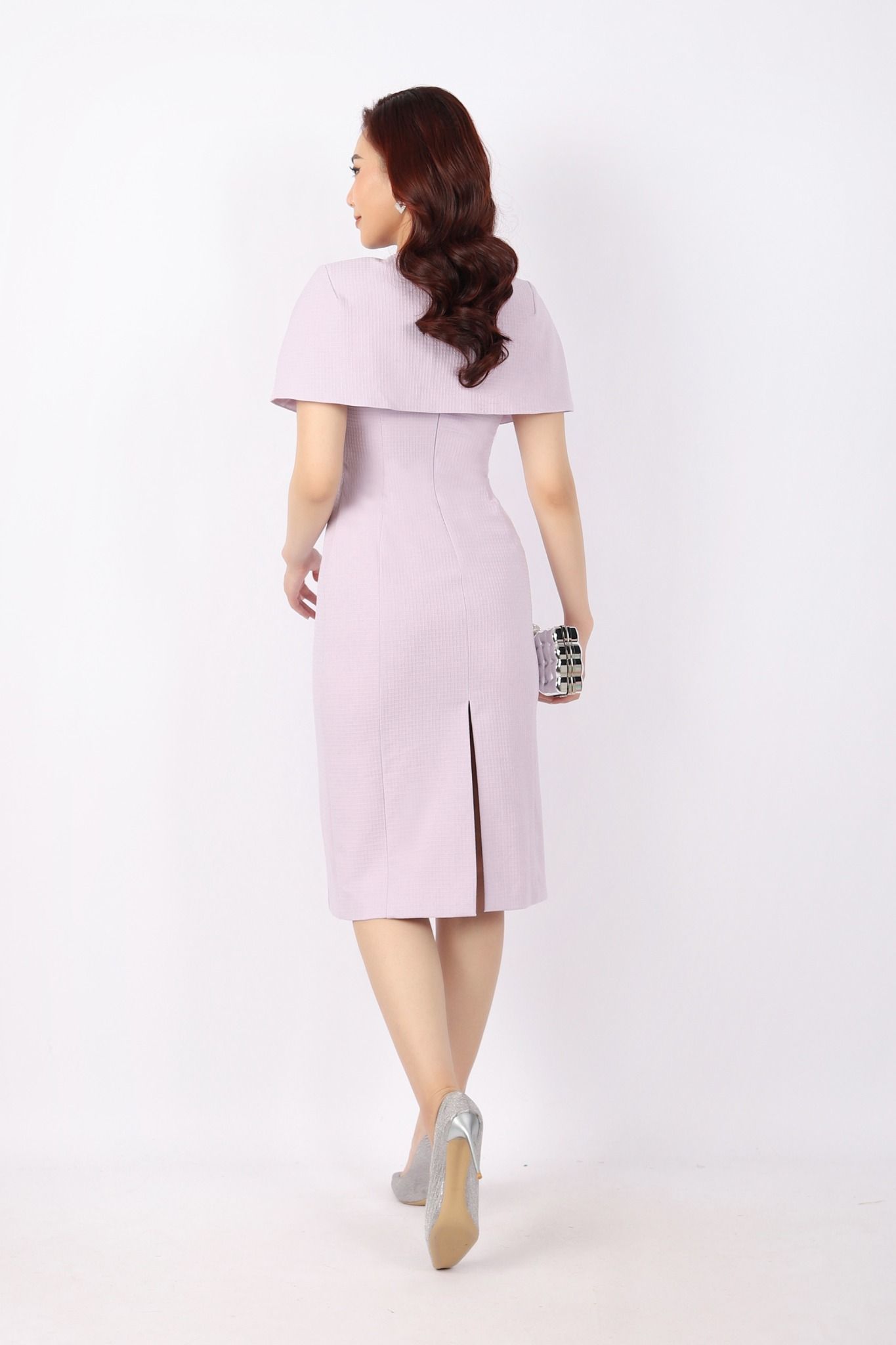 FDH7400 - Đầm dự tiệc vải thô dày dáng ôm không tay khóa thân sau kèm áo khoác tạo kiểu cài hoa trang trí - PANTIO