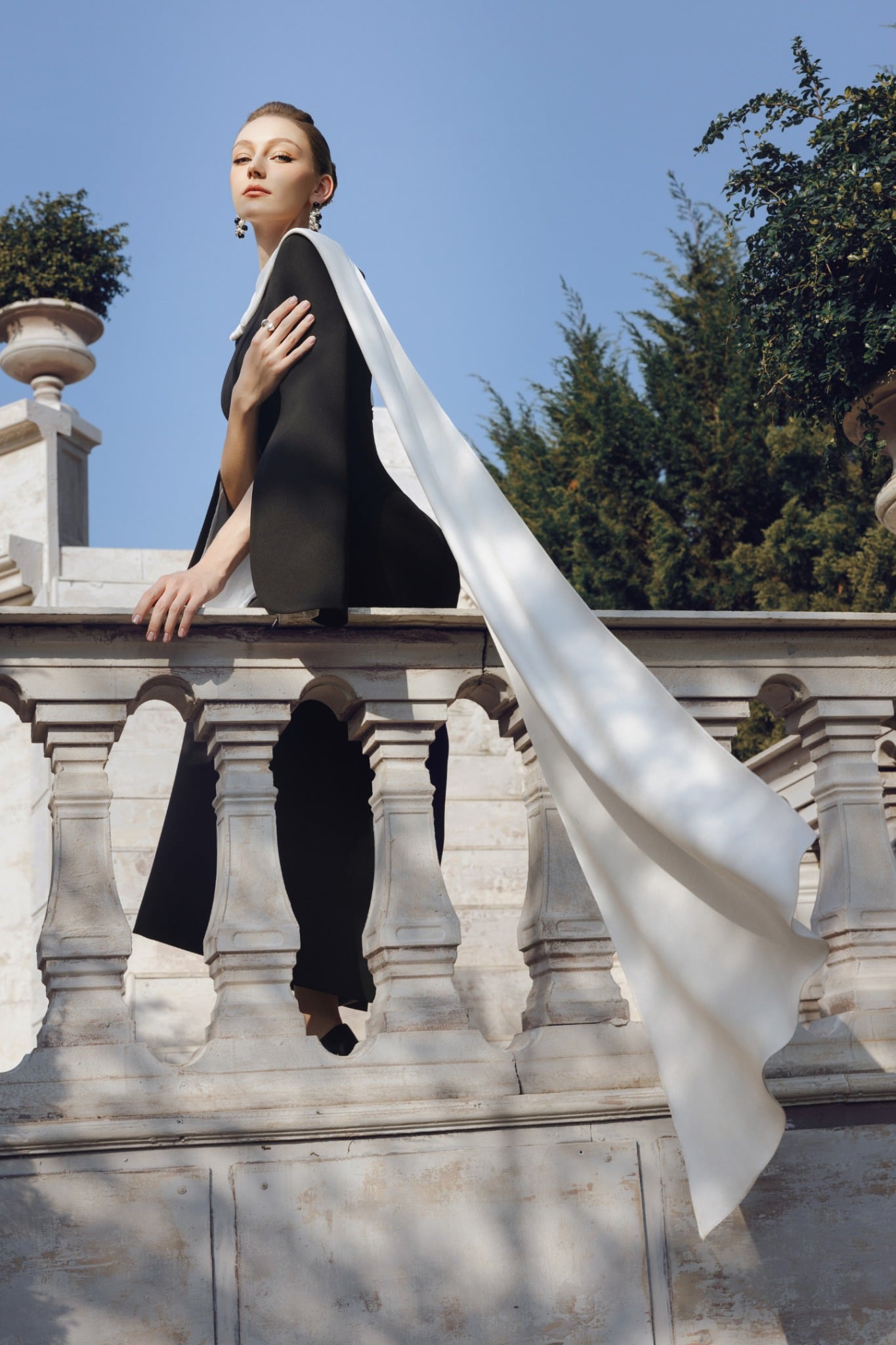 FDH9561 - Đầm dạ hội cao cấp vải thô dáng suông cổ kiểu phối vạt dài ống tay xẻ tà - PANTIO