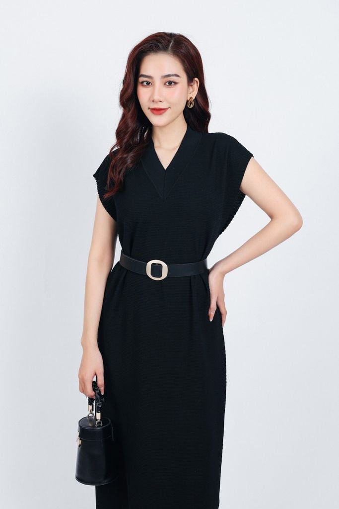FDO027 - Đầm len gân thời trang cao cấp dáng suông dài cổ xẻ V vai chờm - PANTIO