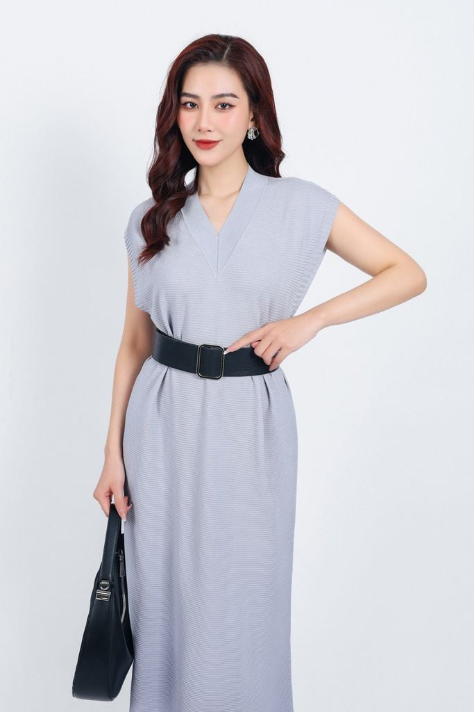 FDO027 - Đầm len gân thời trang cao cấp dáng suông dài cổ xẻ V vai chờm - PANTIO