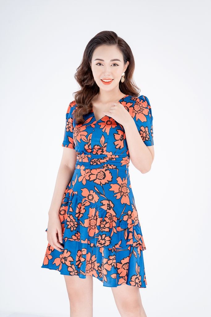 FDP32821 - Đầm dạo phố chất liệu lụa ngắn tay - PANTIO