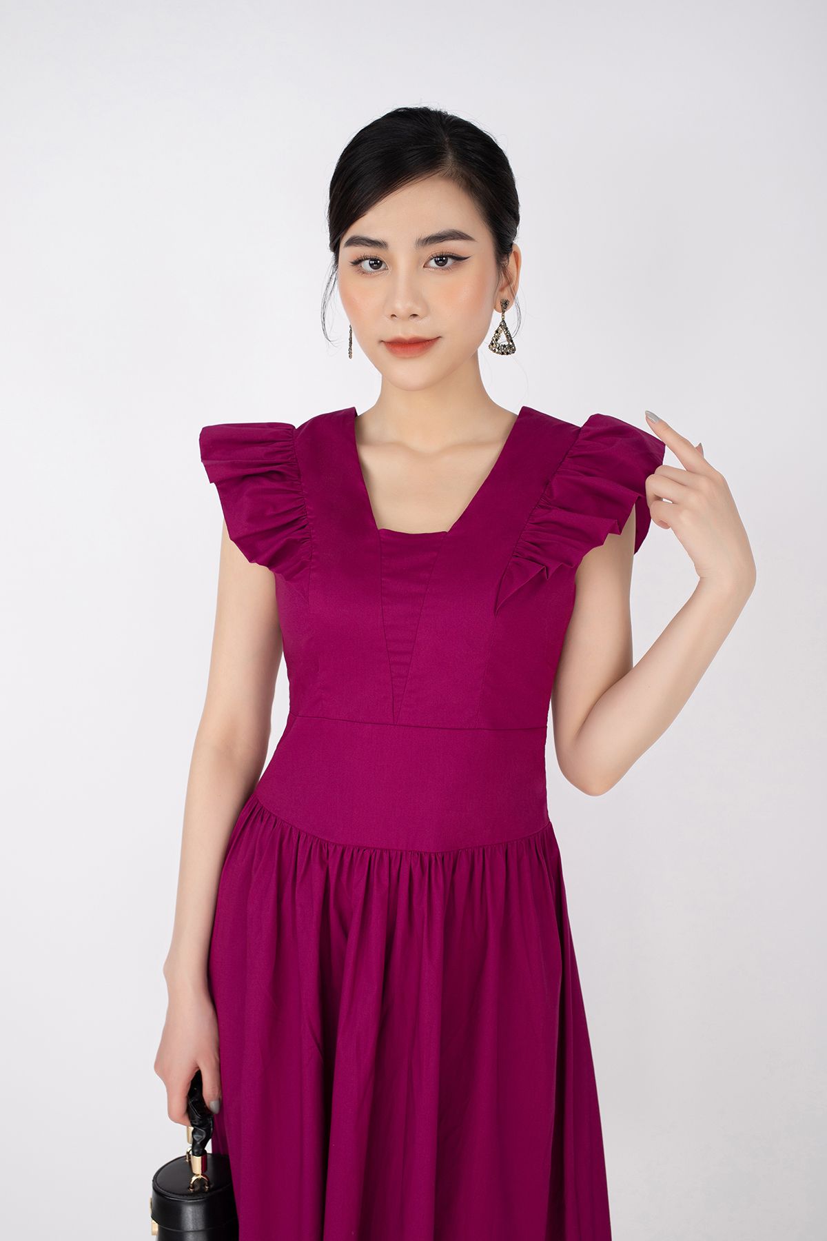 FDP32890 - Đầm dạo phố vải thô dáng xòe thân xếp nhún tay cánh tiên - PANTIO