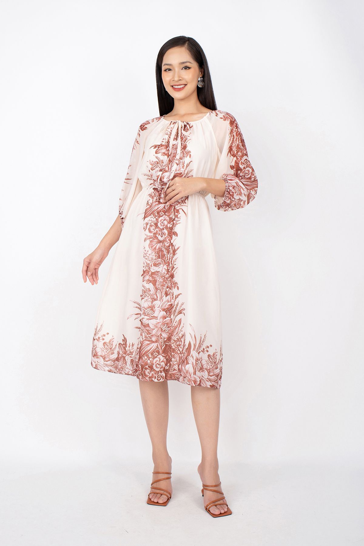 FDP32951 - Đầm dạo phố vải voan dáng suông cổ tròn buộc nơ chun eo tay bồng - 1398K