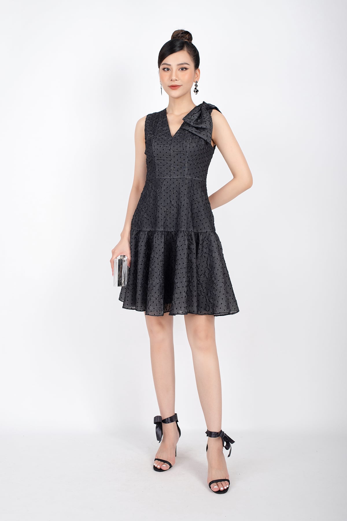 FDP32978 - Đầm dạo phố vải voan dáng Xoè cổ V vai đính nơ 3D bản to - PANTIO