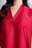 FDP33072 - Đầm dạo phố vải lụa satin dáng bom cổ V tay liền vai chờm kèm hoa cài áo trang trí - PANTIO