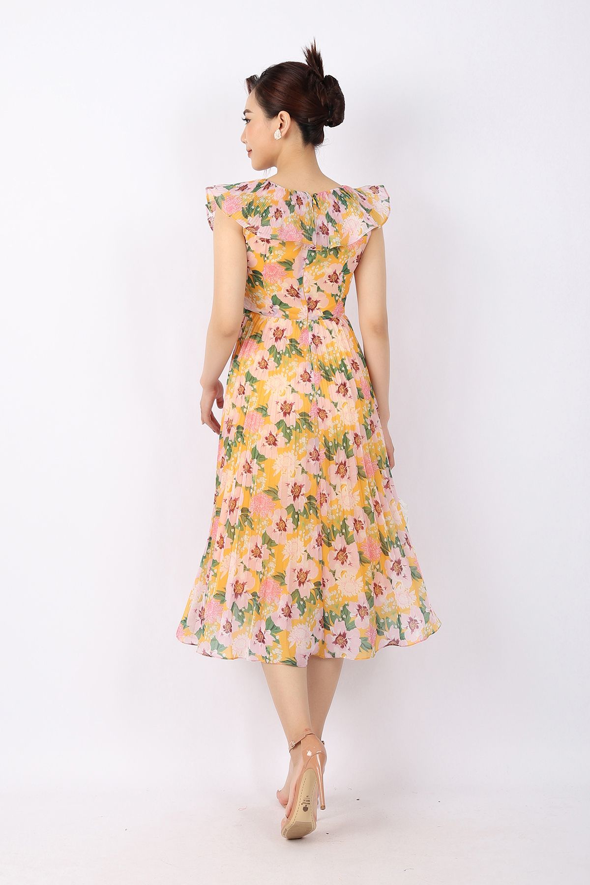 FDP33079 - Đầm dạo phố vải tơ dáng Xoè chân rập ly cổ vuông tay cánh tiên khóa thân sau - PANTIO