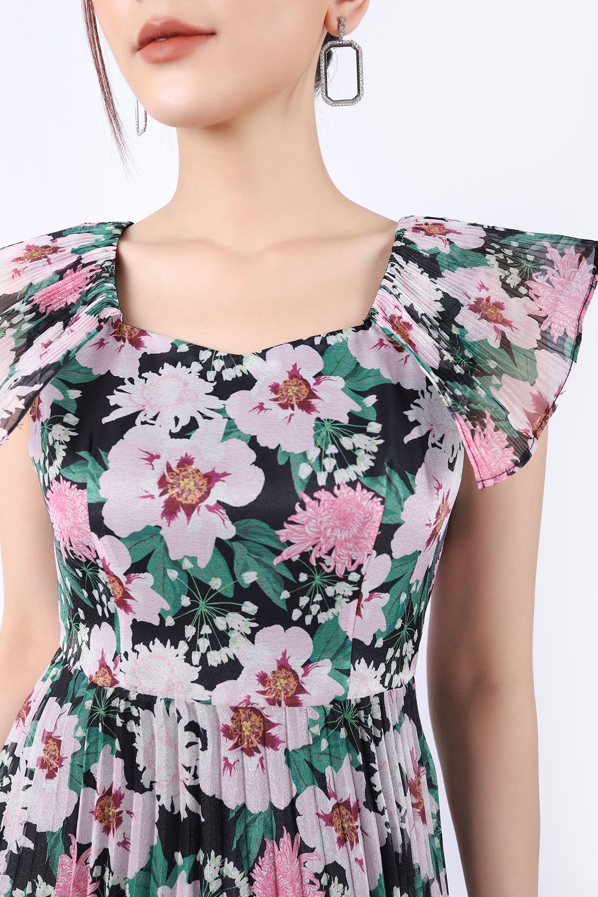 FDP33079 - Đầm dạo phố vải tơ dáng Xoè chân rập ly cổ vuông tay cánh tiên khóa thân sau - PANTIO