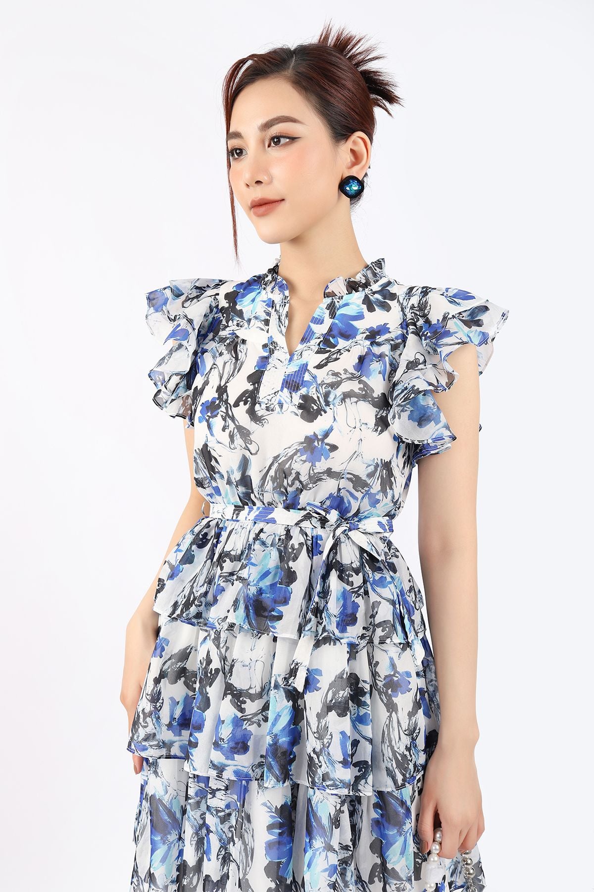 FDP33102 - Đầm dạo phố vải tơ dáng Xoè chân xếp bèo tầng tay cánh tiên kèo đai cùng vải tạo kiểu - PANTIO