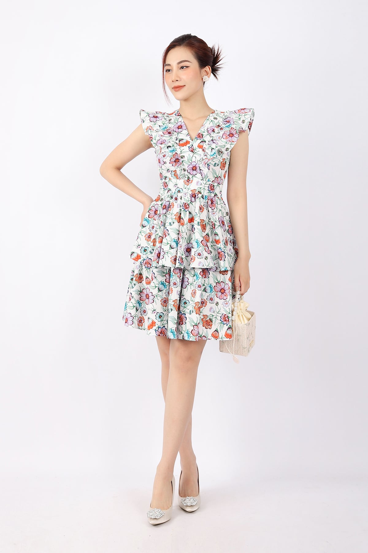 FDP33128 - Đầm dạo phố vải thô dáng Xoè chân xếp tầng cổ V xếp nhún tay cánh tiên khóa thân sau - PANTIO