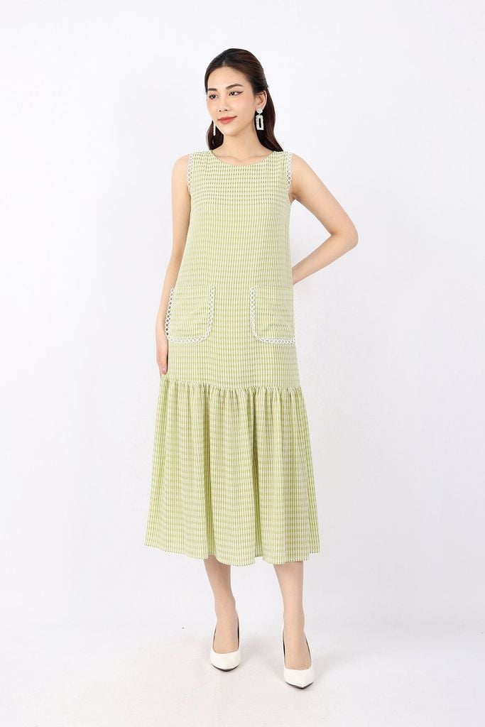 FDP33139 - Đầm dạo phố vải chiffon dáng Xoè cổ tròn viền vai và túi phối dây ren tạo kiểu - PANTIO