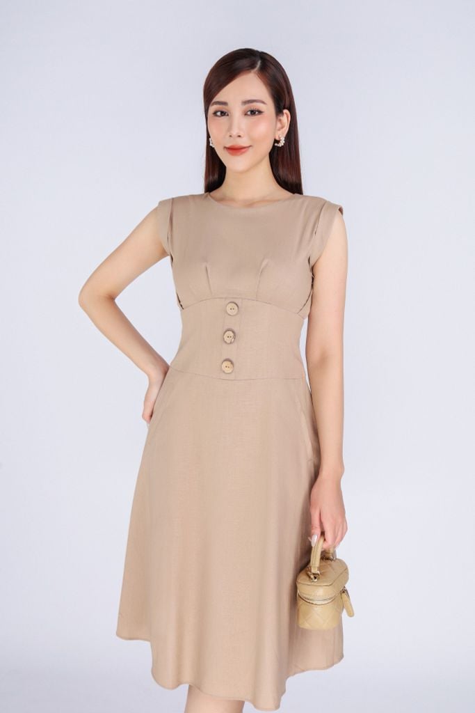 FDP33261 - Đầm dạo phố vải linen dáng xoè có lót vải habutai cổ tròn vai chờm xếp nhún thân nối chân ngực đính khuy trang trí khoá thân sau - PANTIO