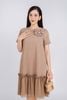 FDP33276 - Đầm dạo phố vải chiffon lót 1 lớp habutai dáng maxi kèm hoa trang trí chân váy rút dúm tạo kiểu- PANTIO