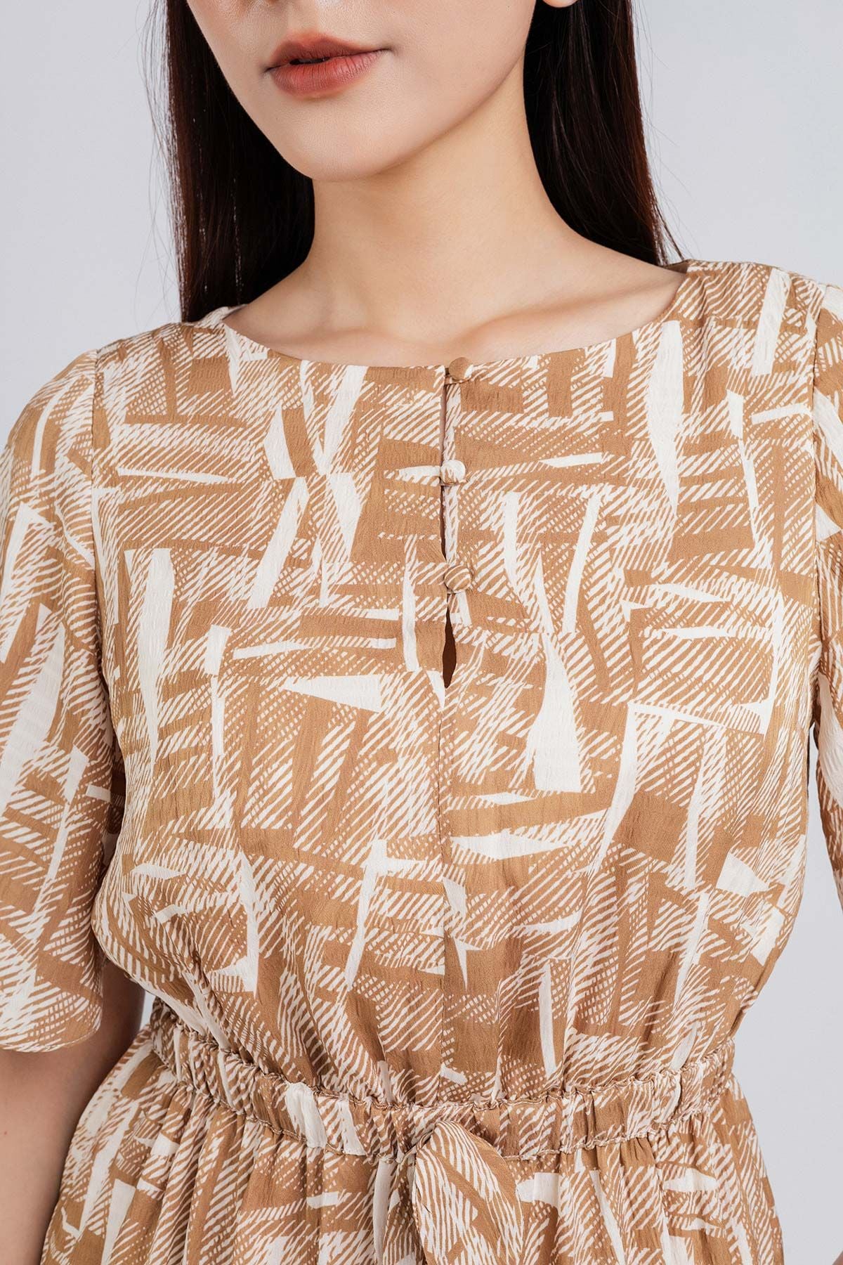 FDP33279 - Đầm dạo phố vải lụa xốp dáng dài bo chun eo chân váy ly xòe nhẹ tạo kiểu - PANTIO