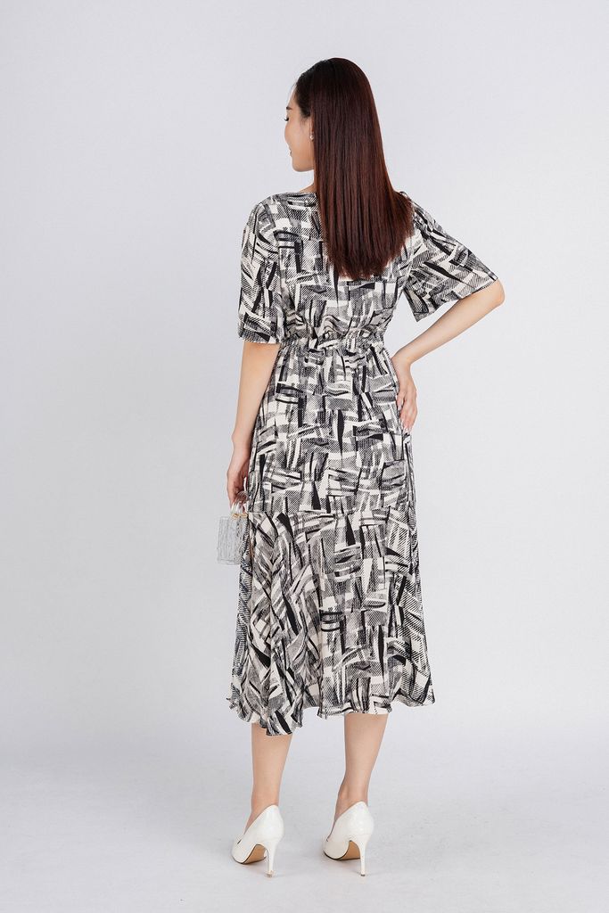 FDP33279 - Đầm dạo phố vải lụa xốp dáng dài bo chun eo chân váy ly xòe nhẹ tạo kiểu - PANTIO