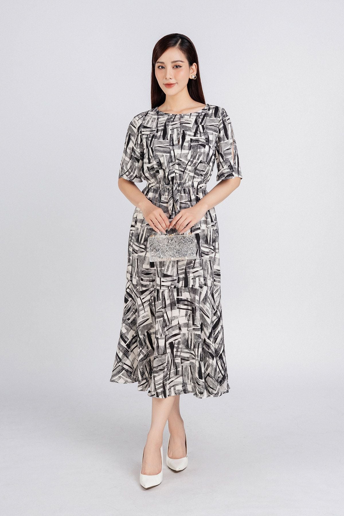 FDP33279 - Đầm dạo phố vải lụa xốp dáng dài bo chun eo chân váy ly xòe nhẹ tạo kiểu - PANTIO