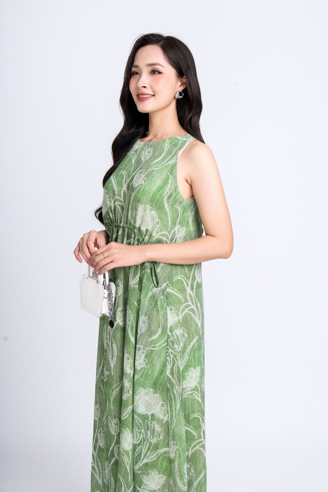 FDP33280 - Đầm dạo phố vải chiffont dáng xoè có lót vải habutai cổ tròn thân rút nhún eo tạo kiểu - PANTIO