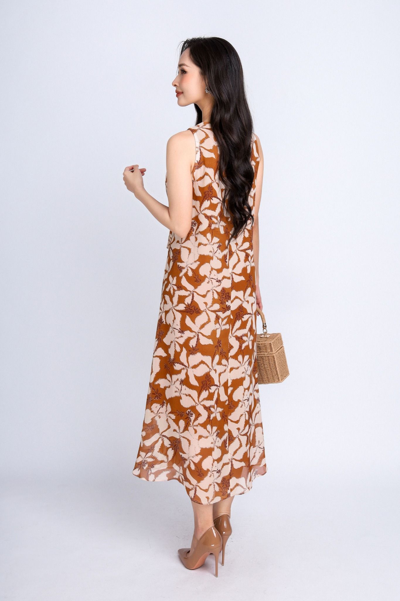 FDP33280 - Đầm dạo phố vải chiffont dáng xoè có lót vải habutai cổ tròn thân rút nhún eo tạo kiểu - PANTIO