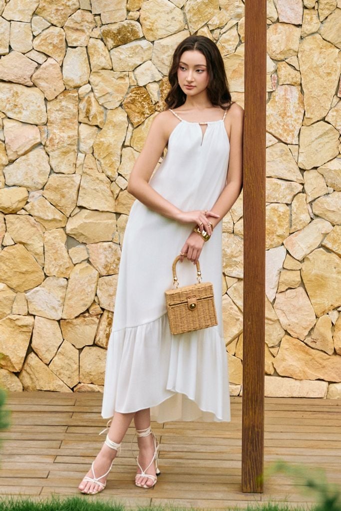 FDP33281 - Đầm dạo phố vải tơ dáng suông cổ phối dây xích gấu váy nhún ly tạo xoè - PANTIO