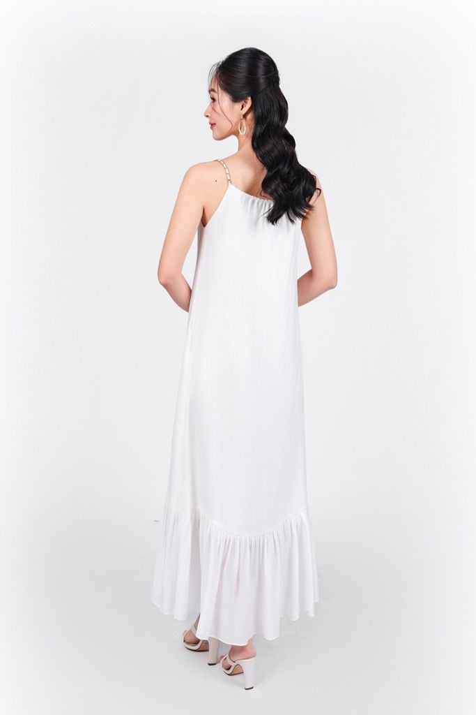 FDP33281 - Đầm dạo phố vải tơ dáng suông cổ phối dây xích gấu váy nhún ly tạo xoè - PANTIO