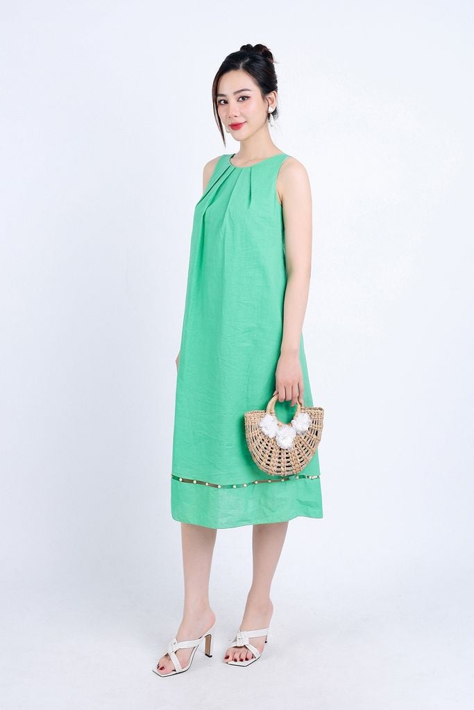 FDP33295 - Đầm dạo phố vải Linen hai lớp lót vải boi dáng suông cổ tròn xếp nhún tạo kiểu gấu váy đính hạt trang trí - PANTIO