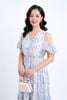 FDP33315 - Đầm dạo phố vải tơ hoa hai lớp lót habutai dáng suông cổ chữ V tay trễ vai eo bo chun gấu váy nhún xếp tầng tạo kiểu - PANTIO