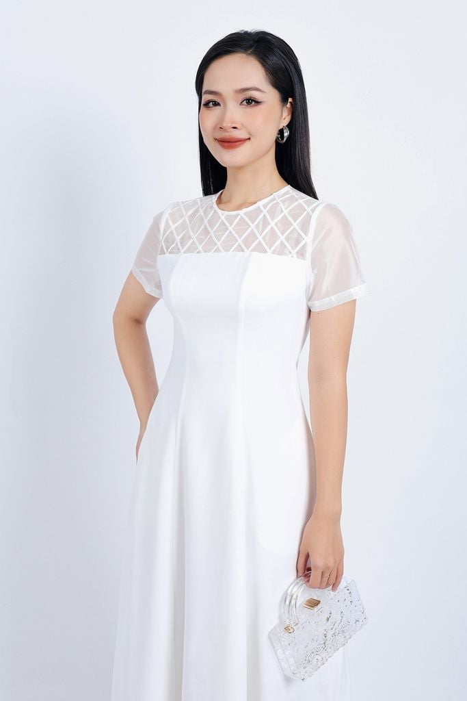 FDP33337 - Đầm dạo phố vải thô dày dáng suông cổ tròn phối vải lưới tạo kiểu khoá thân sau - PANTIO
