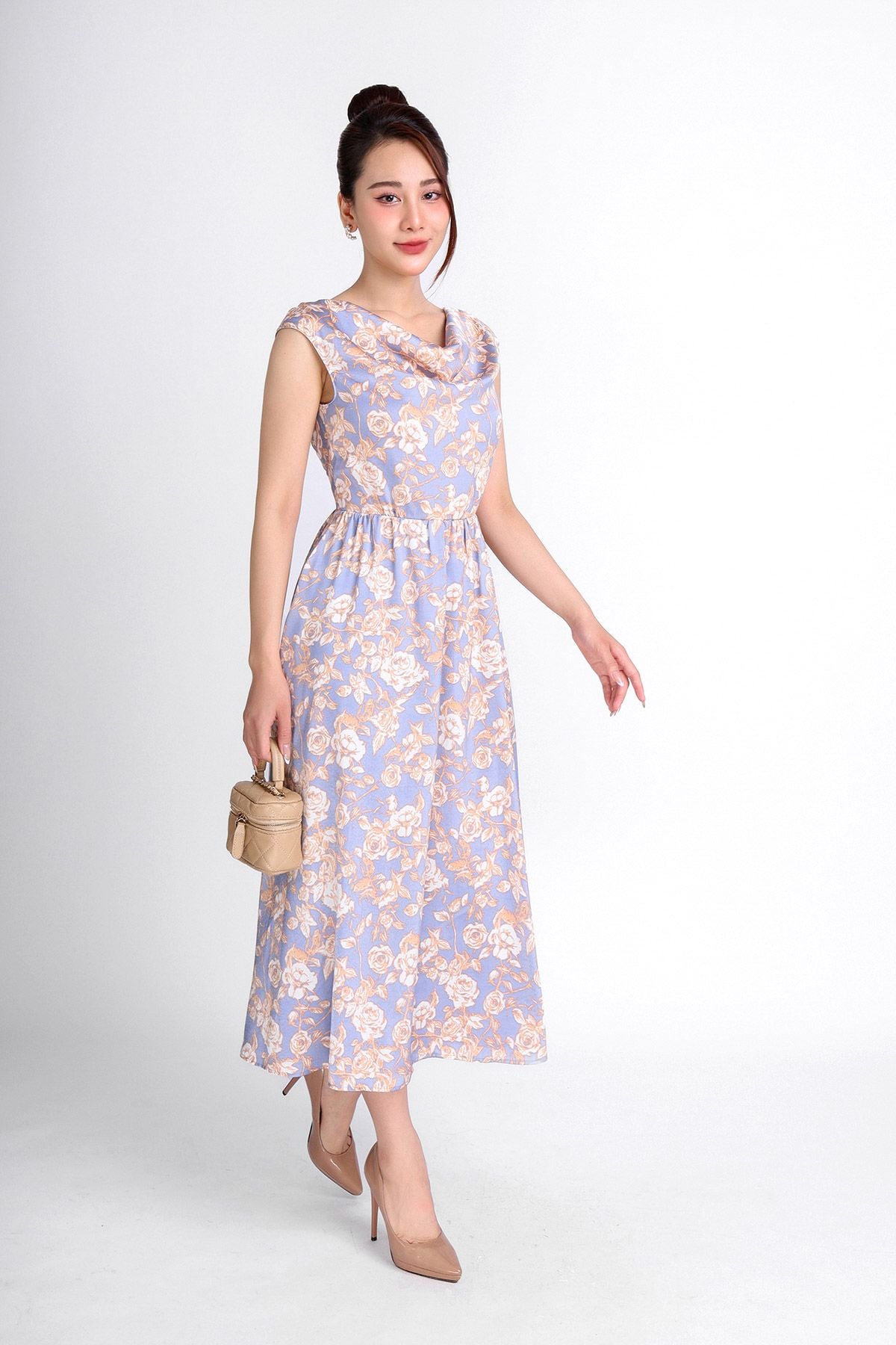 FDP33340 - Đầm dạo phố vải lụa tằm dáng xoè có lót habutai cổ đổ vai chờm eo nhún khoá thân sau - PANTIO