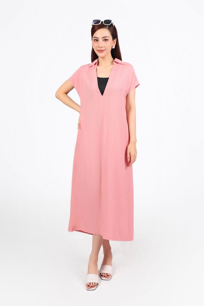 FDP33405 - Đầm dạo phố vải linen dáng suông cổ đức xẻ V sâu kèm áo dây mặc trong - PANTIO