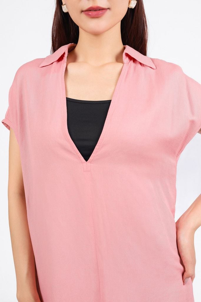 FDP33405 - Đầm dạo phố vải linen dáng suông cổ đức xẻ V sâu kèm áo dây mặc trong - PANTIO