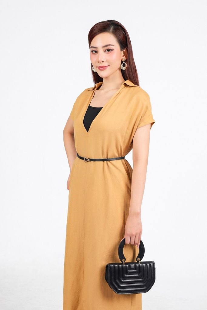 FDP33405 - Đầm dạo phố vải linen dáng suông cổ đức xẻ V sâu kèm áo dây mặc trong - PANTIO