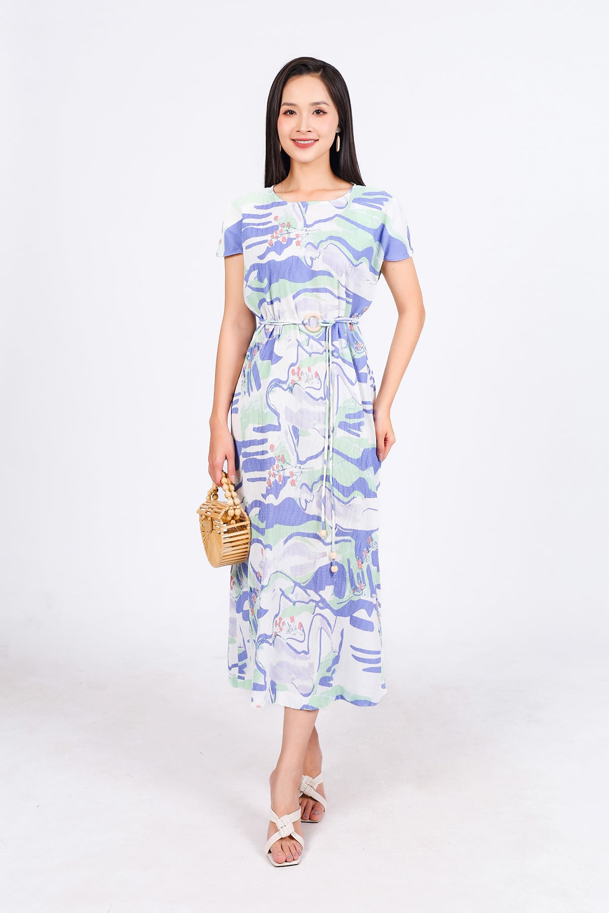 FDP33475 - Đầm dạo phố vải lụa dập ly dáng suông cổ tròn tay chờm eo phối dây thắt eo tạo kiểu - PANTIO