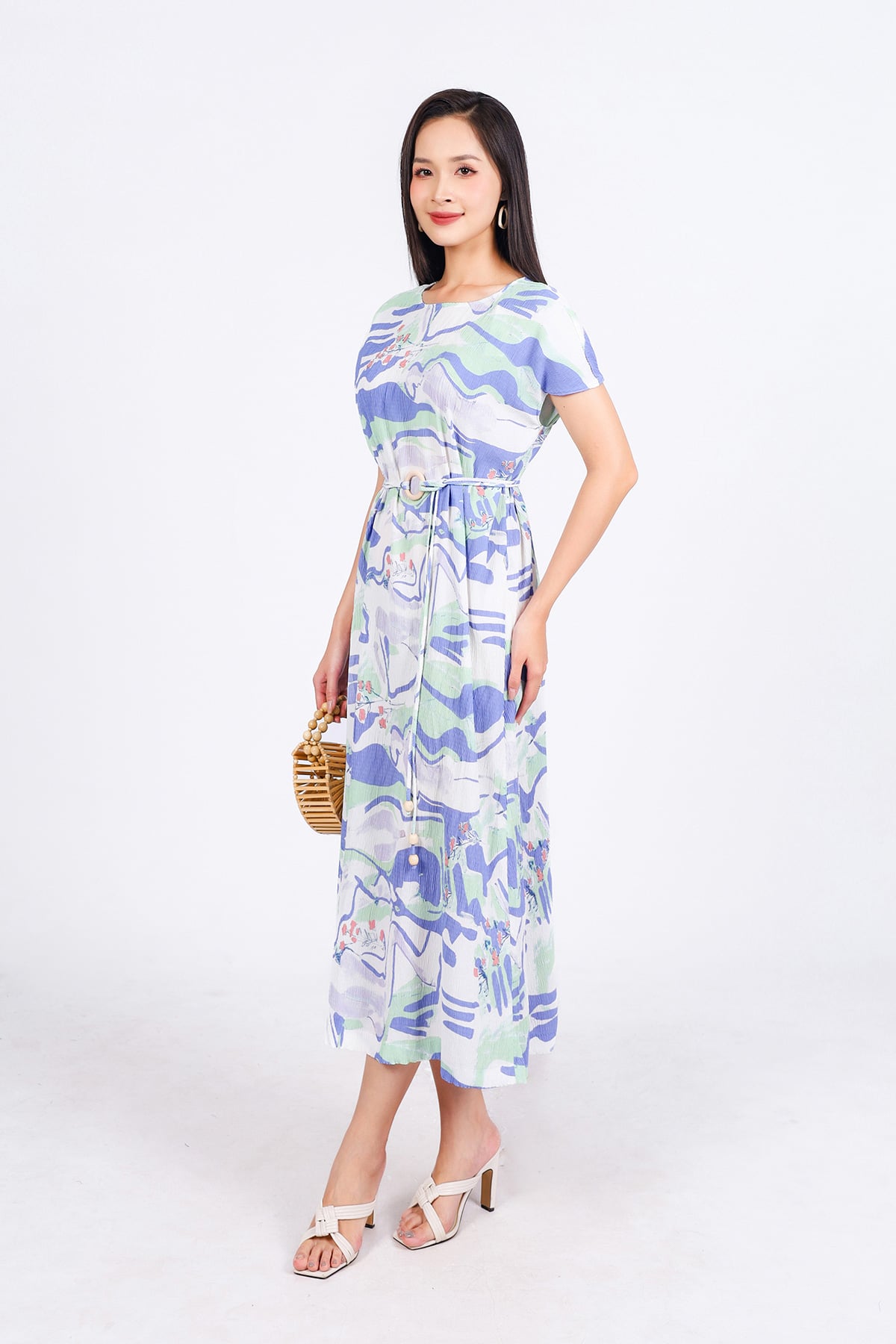 FDP33475 - Đầm dạo phố vải lụa dập ly dáng suông cổ tròn tay chờm eo phối dây thắt eo tạo kiểu - PANTIO